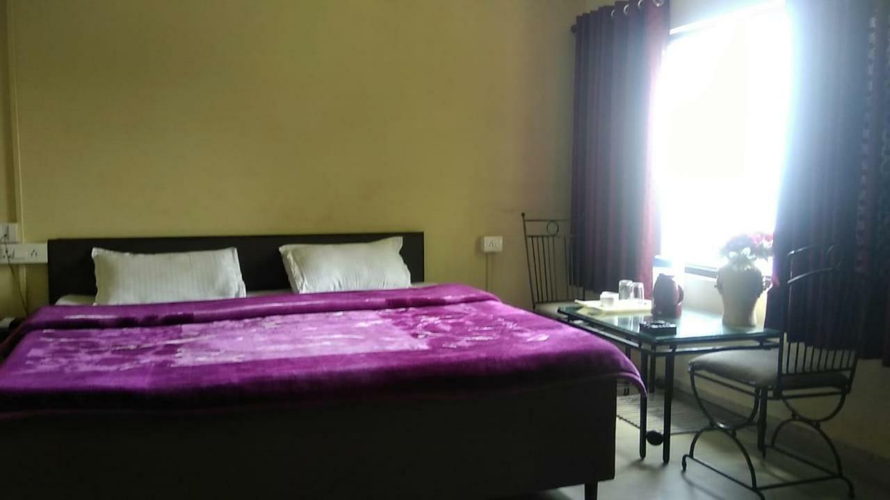 Hotel Gulmarg Mussoorie Exterior foto